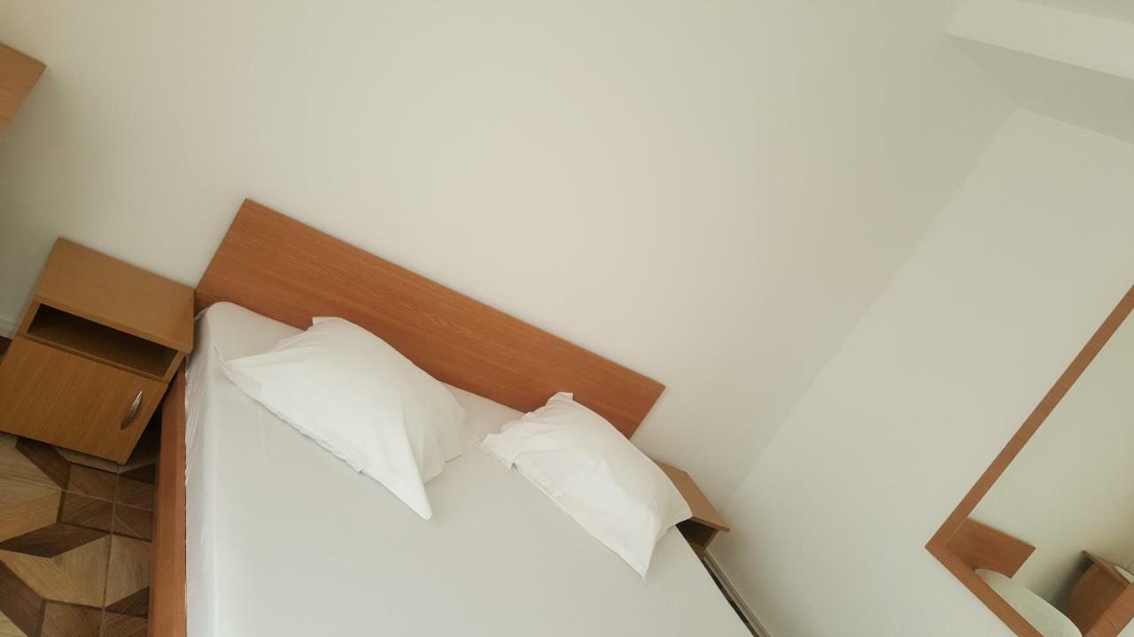 Hotel Vila Yza Eforie Nord Zewnętrze zdjęcie
